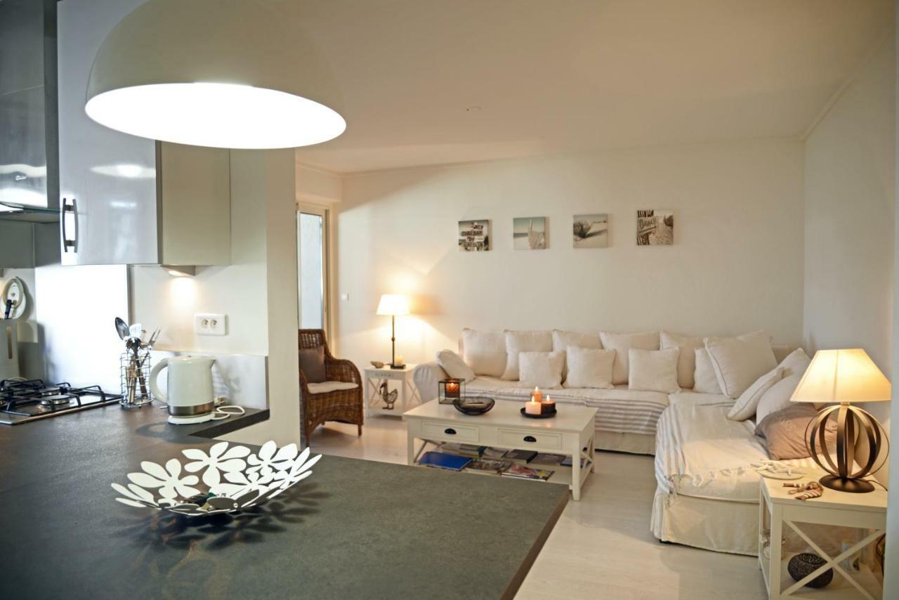 Cassis Center Apartment Luaran gambar