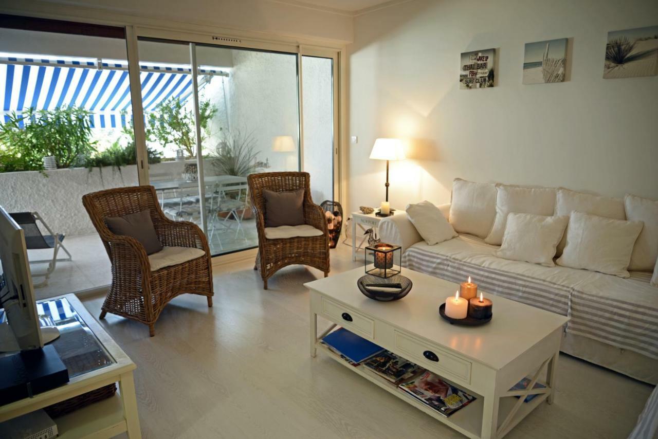Cassis Center Apartment Luaran gambar